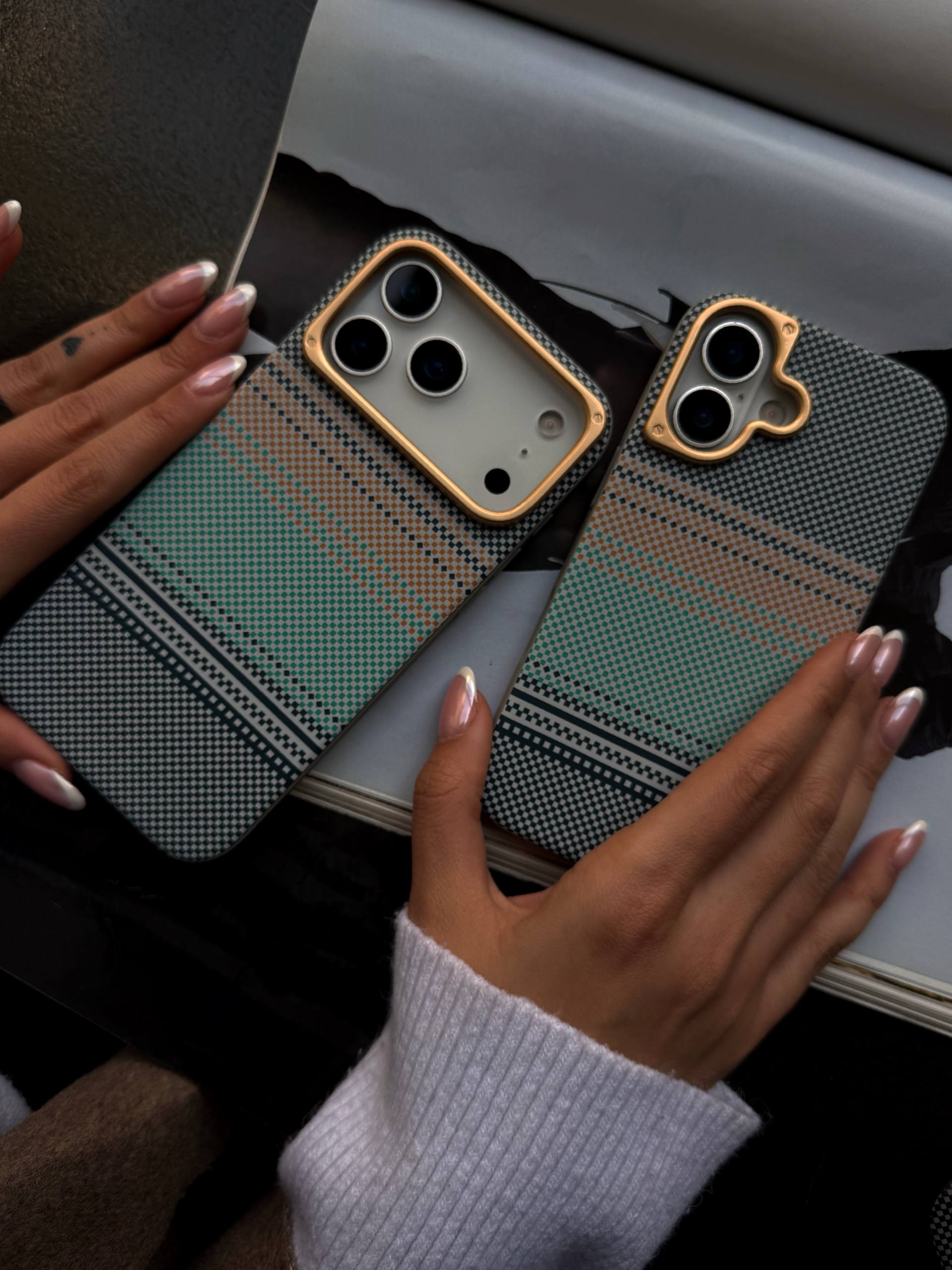 تصویر 1 محصول Linen Grid Case