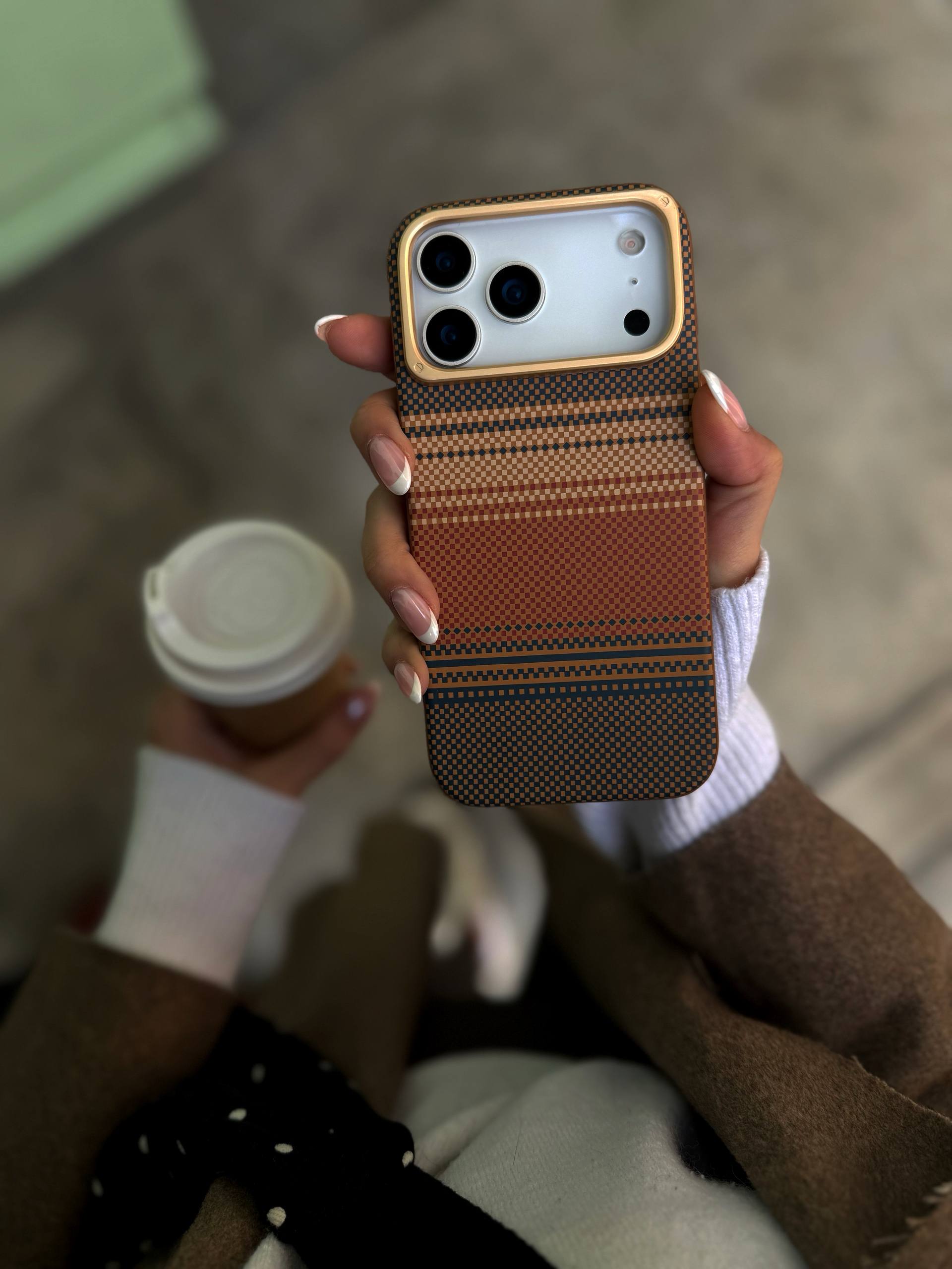 تصویر 6 محصول Linen Grid Case
