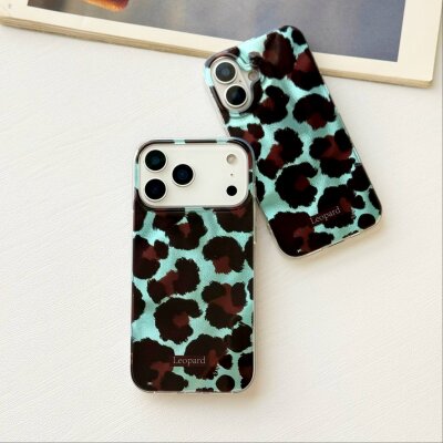 Autumn Leopard A - 3526